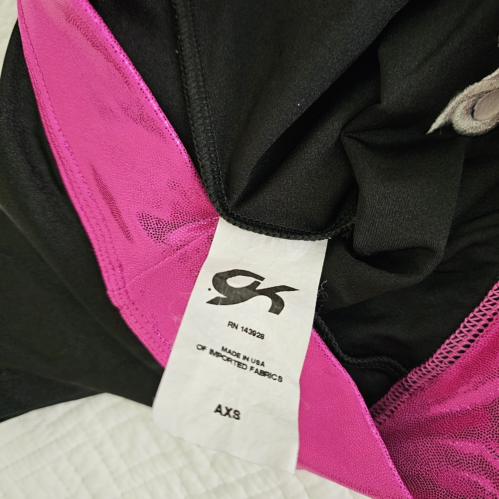GK Elite Simone Biles Leotard and Short - Picture 13 of 16